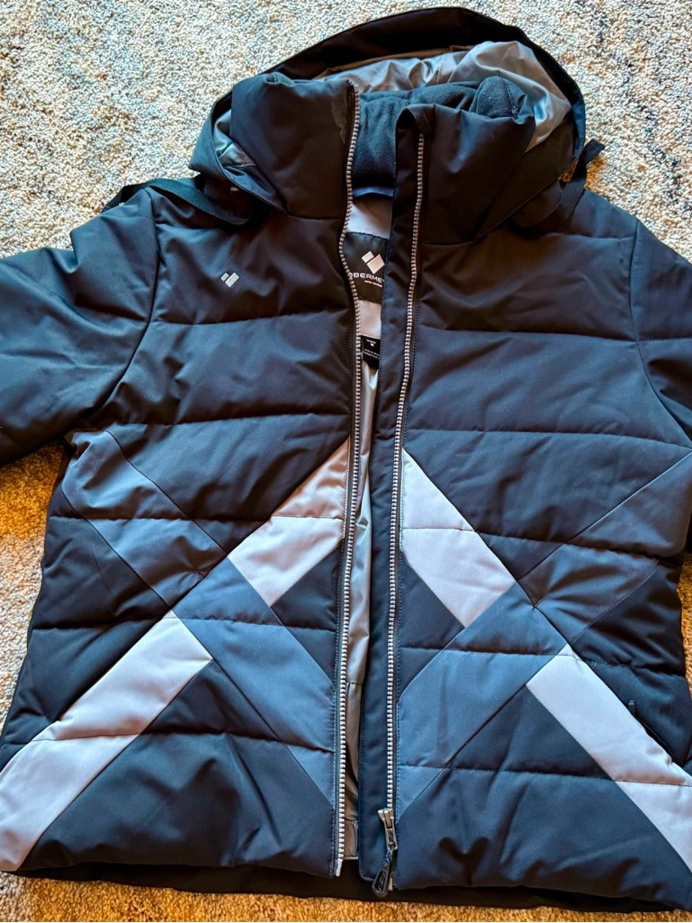 Obermeyer Gray and Black Insulated Jacket